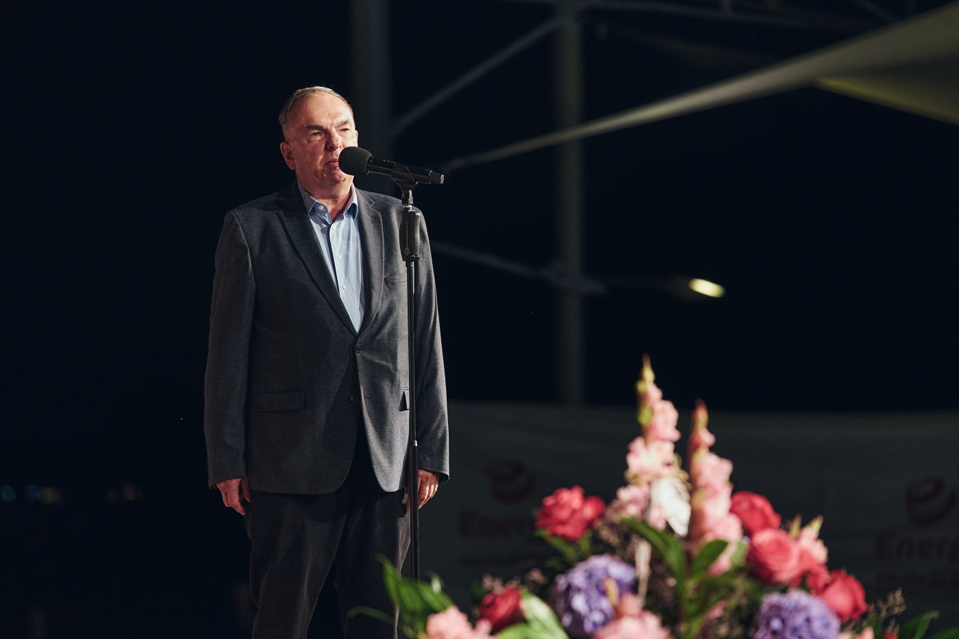 Krzysztof Babicki żegna się z Teatrem Miejskim w Gdyni (fot. Jan Rusek/ Teatr Miejski w Gdyni)