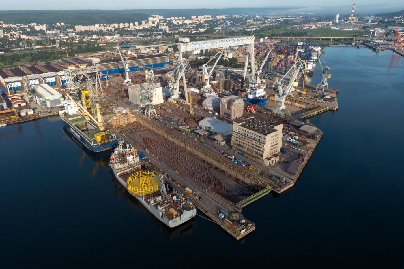 Energomontaż-Północ Gdynia na co dzień realizuje na terenie miasta zlecenia związane m.in. z konstrukcjami stalowymi, ale także zamówienia dla rynku offshore czy energetyki, fot. mat. prasowe Energomontaż-Północ Gdynia