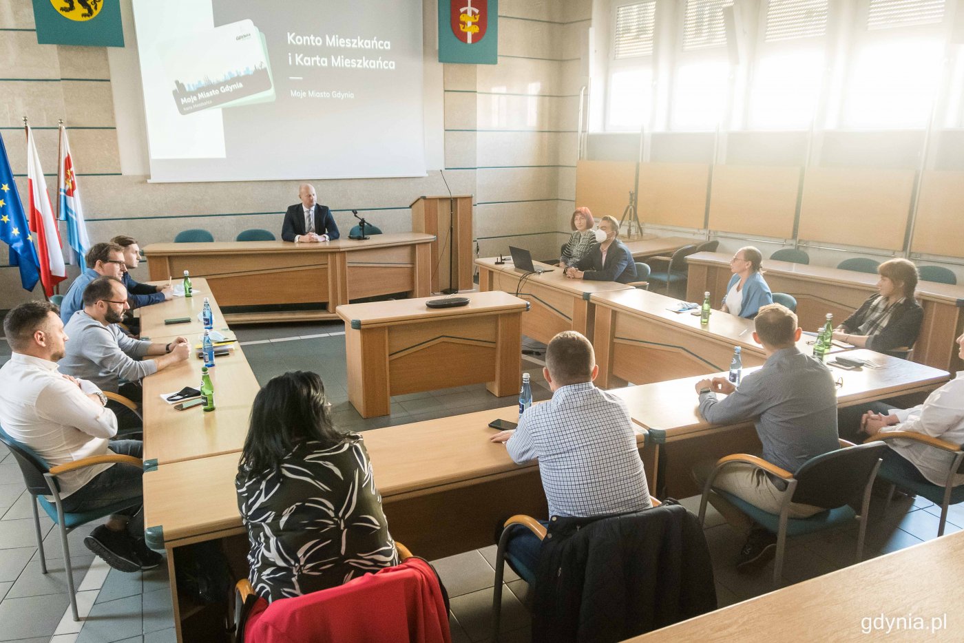 Dziesięcioro przedstawicieli ostródzkiego samorządu odwiedziło dziś Gdynię // fot. Kamil Złoch