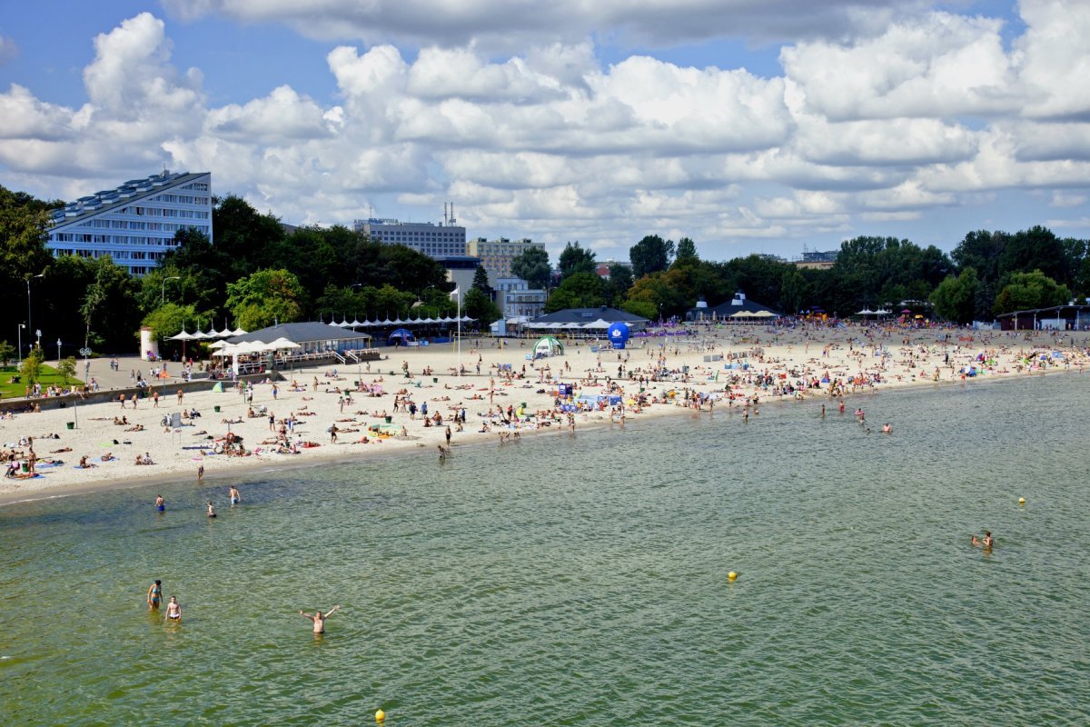 Plaża w Śródmieściu - jedno z najpopularniejszych kąpielisk w Gdyni, fot. Michał Kowalski