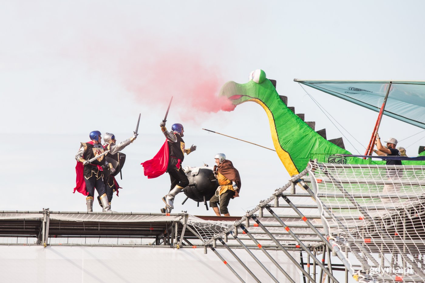 Drużyna z Gdyni i ich Smog Wawelski mistrzami Konkursu Lotów Red Bull 2019 // fot. Karol Stańczak