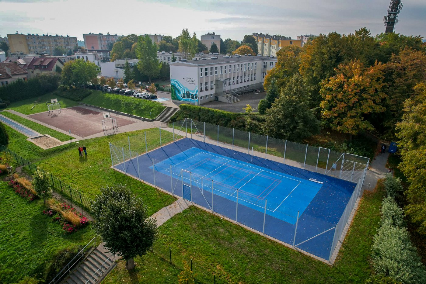 Nowe boisko uzupełniło infrastrukturę szkoły (fot. Mariusz Żelechowski)