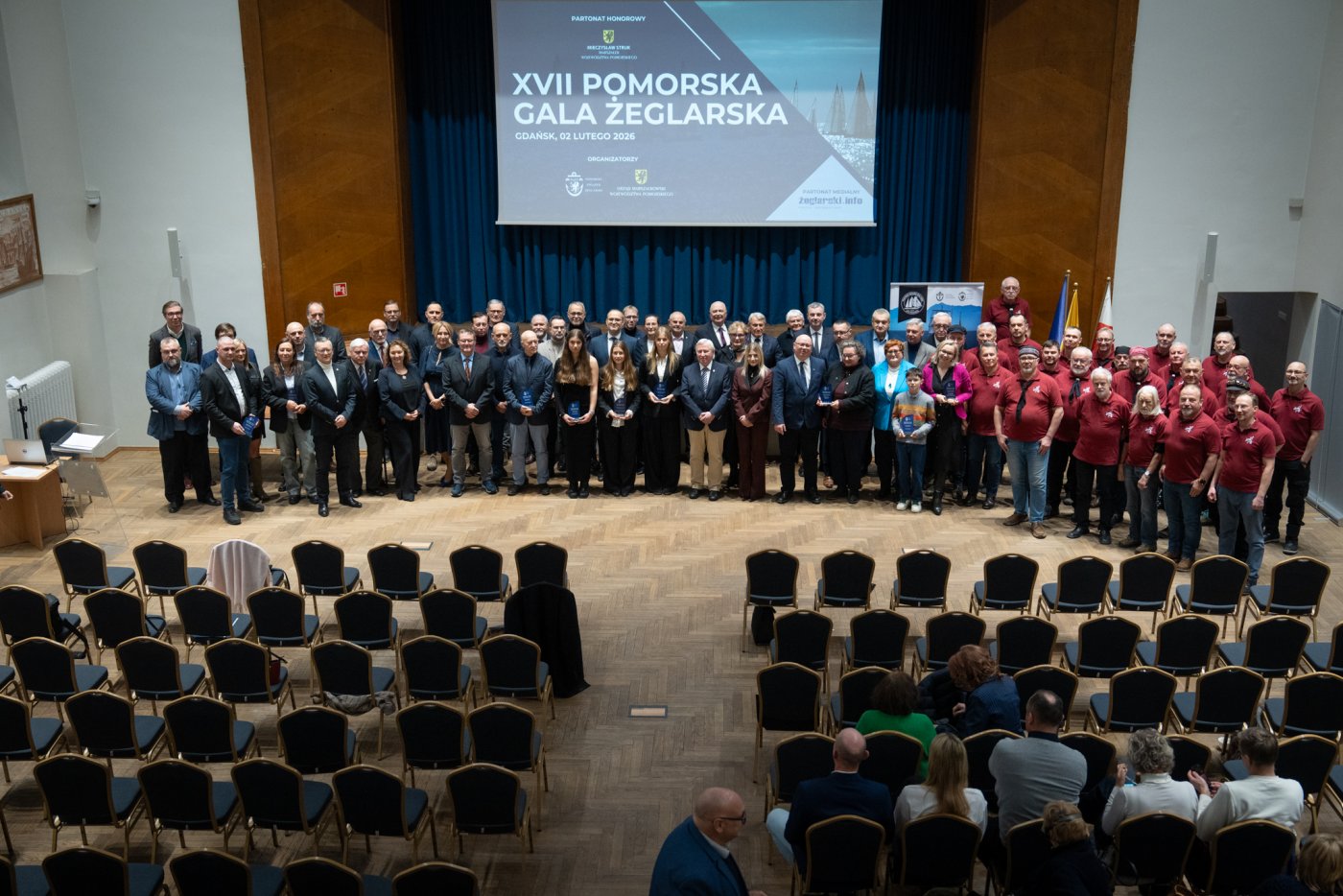 wspólne zdjęcie uczestników