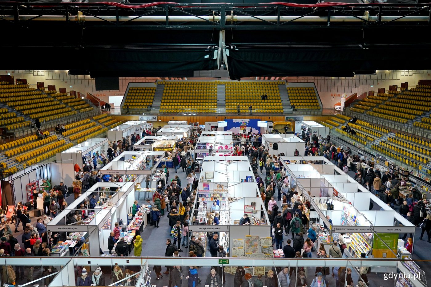 Targi Książki w Polsat Plus Arenie Gdynia cieszą się zainteresowaniem mieszkańców i gości (fot. Magdalena Czernek)