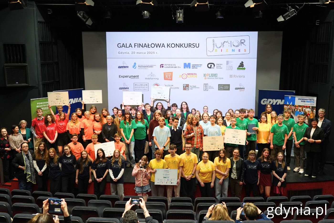 Gala finałowa 8. edycji konkursu Junior Biznes w Gdyńskim Centrum Filmowym (fot. Magdalena Starnawska // zdjęcie archiwalne)