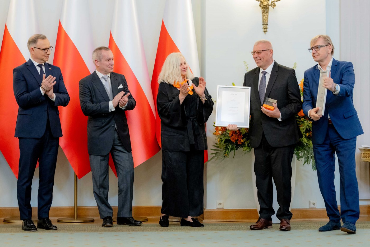 Na zdjęciu (od lewej): prezydent Andrzej Duda, prezes Towarzystwa Urbanistów Polskich Tomasz Majda, prezes Integracji Ewa Pawłowska, prezes Agencji Rozwoju Gdyni Markos Pagudis, Zbigniew Reszka - architekt z pracowni Arch-Deco  (fot. Marta Kuśmierz // Integracja)