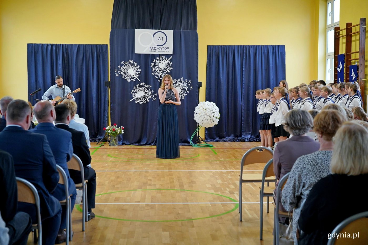 Jubileusz 90-lecia Szkoły Podstawowej nr 11 uświetniły występy uczniów i absolwentów (fot. Magdalena Czernek)