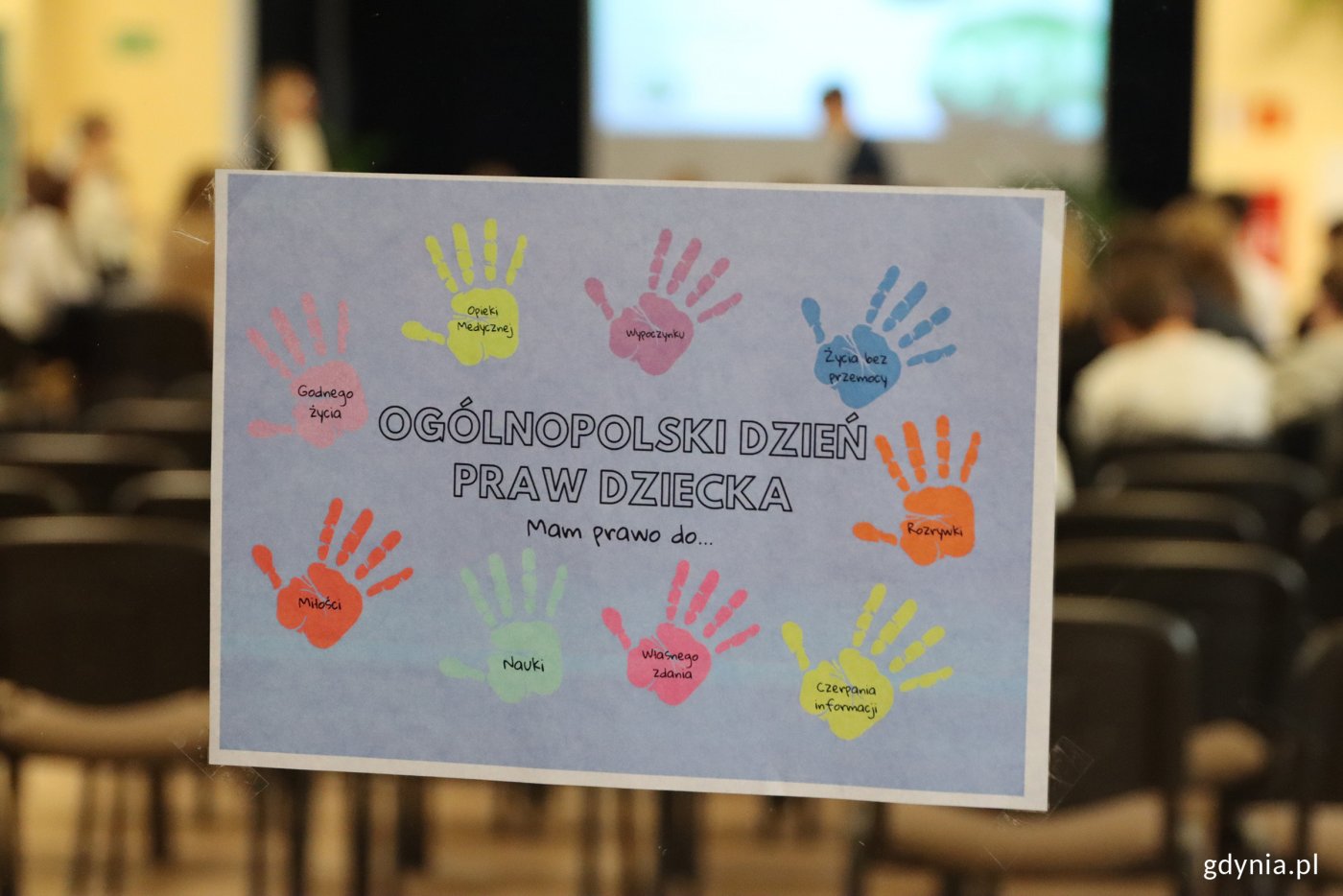 20 listopada: Międzynarodowy Dzień Praw Dziecka w I Akademickim Liceum Ogólnokształcącym w Gdyni (fot. Katarzyna Balcerzak)