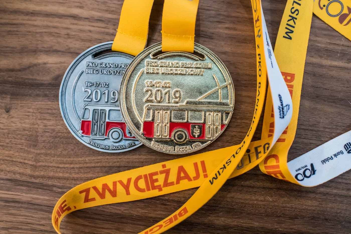 Tak prezentują się medale na Bieg Urodzinowy z PKO Bankiem Polskim / fot. gdyniasport.pl