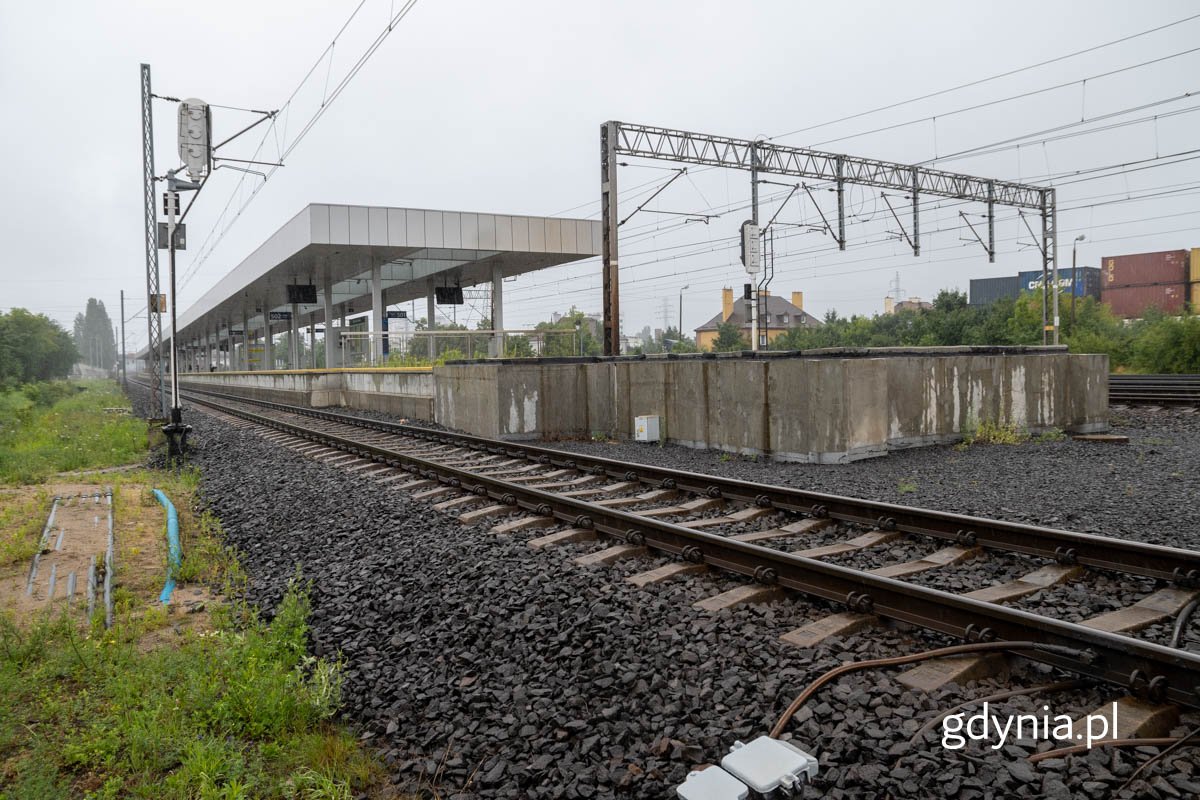 W tej części peronu SKM Gdynia Grabówek powstanie dodatkowe przejście dla pasażerów (fot. Michał Sałata)