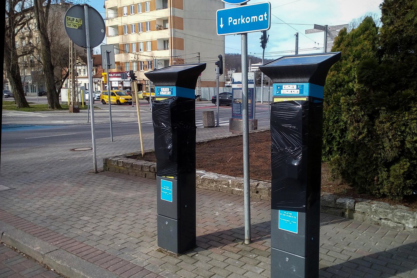 Oklejone parkometry w Strefie Płatnego Parkowania w Gdyni. fot. ZDIZ