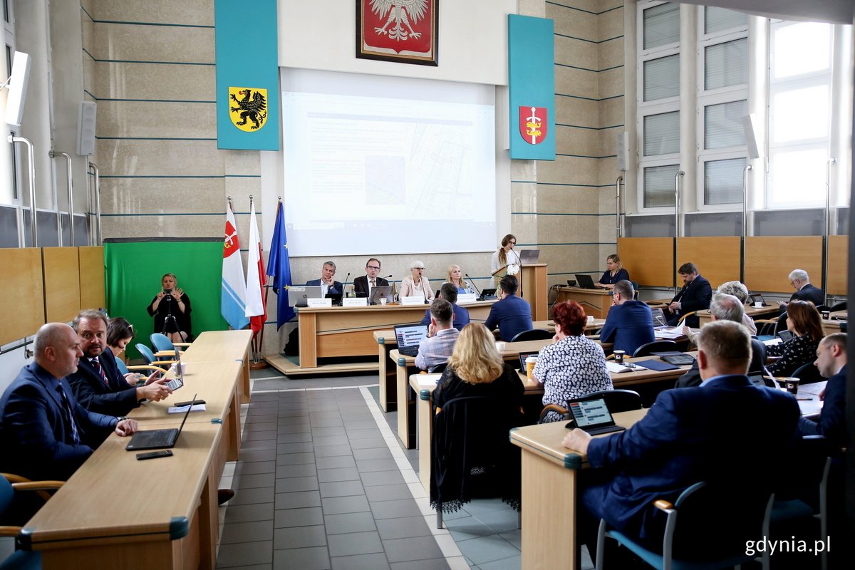 XLIII sesja Rady Miasta Gdyni odbyła się 21-22 czerwca // fot. Przemysław Kozłowski
