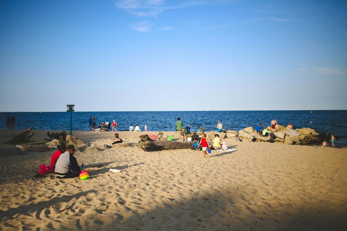 Gdyńska plaża//źródło pexels, fot.Karolina Grabowska