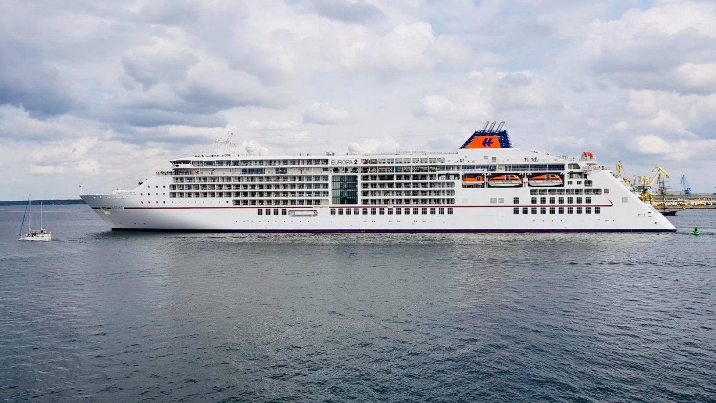 Wycieczkowiec MS Europa 2 // fot. facebook.com/HLCruises 