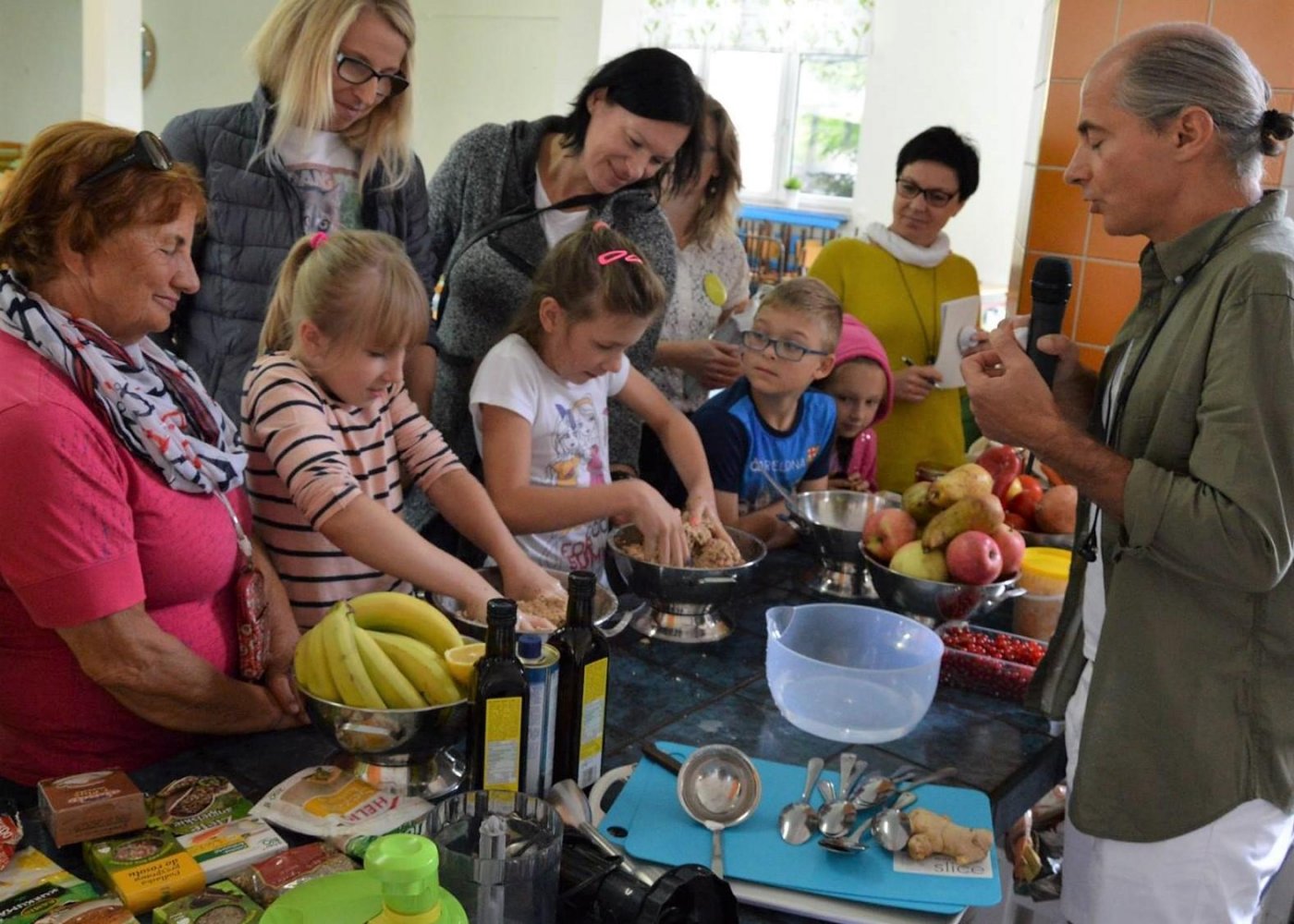 W ramach Przyjaznej Dzielnicy na Dąbrowie zrealizowano festyn kulinarny, fot. Rada Dzielnicy Dąbrowa