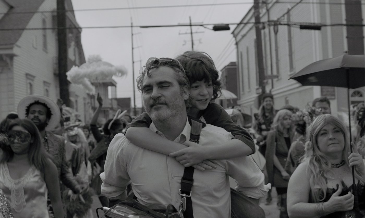 Kadr z filmu pt. „C’mon C’mon”. Na zdj. Joaquin Phoenix // mat. prasowe GCF