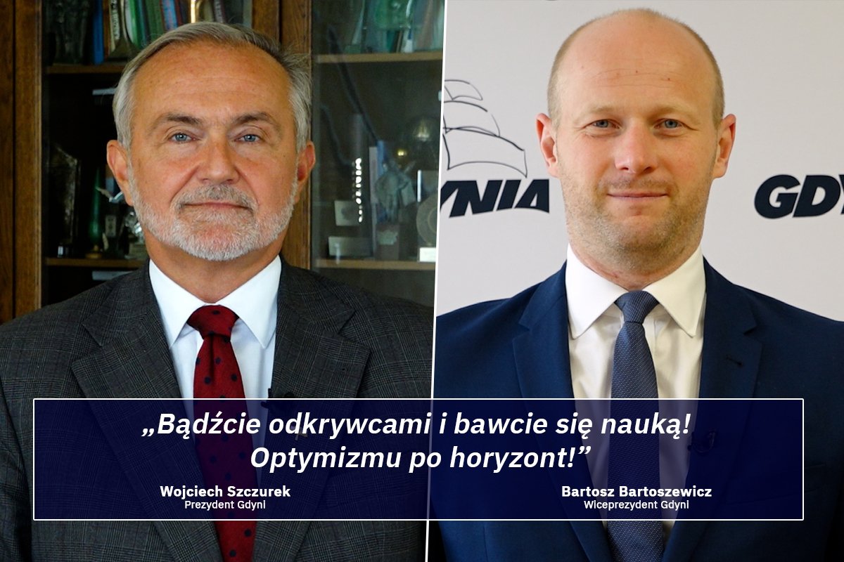 Prezydent Gdyni Wojciech Szczurek i Bartosz Bartoszewicz, wiceprezydent Gdyni ds. jakości życia, z życzeniami dla uczniów