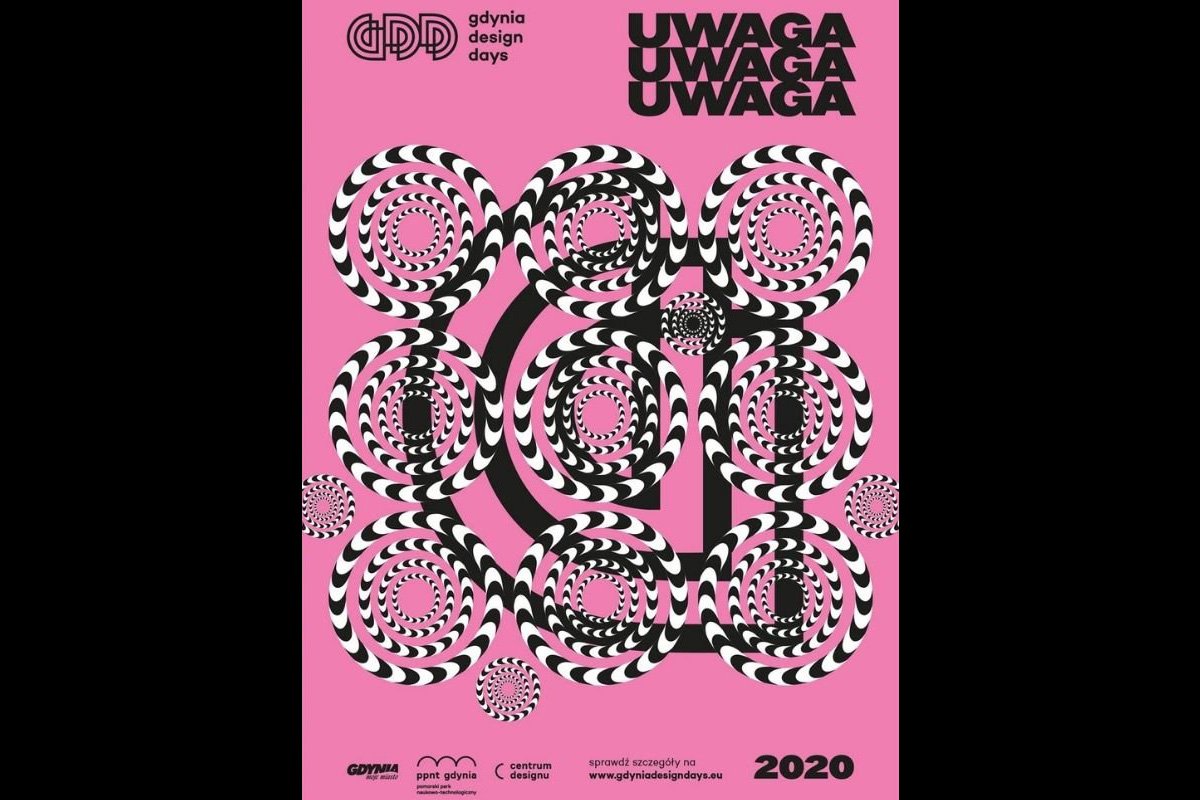 Patryk Hardziej wraz z Adą Zielińską i Akiyoshim Kitaoką otrzymali nagrodę główną w kategorii Plakat animowany za pracę „Gdynia Design Days 2020”. Na zdjęciu Patryk Hardziej i Ada Zielińska, podczas rozdania nagród PGDAwards //fot. Krzysztof Pacholak, mat. prasowe
