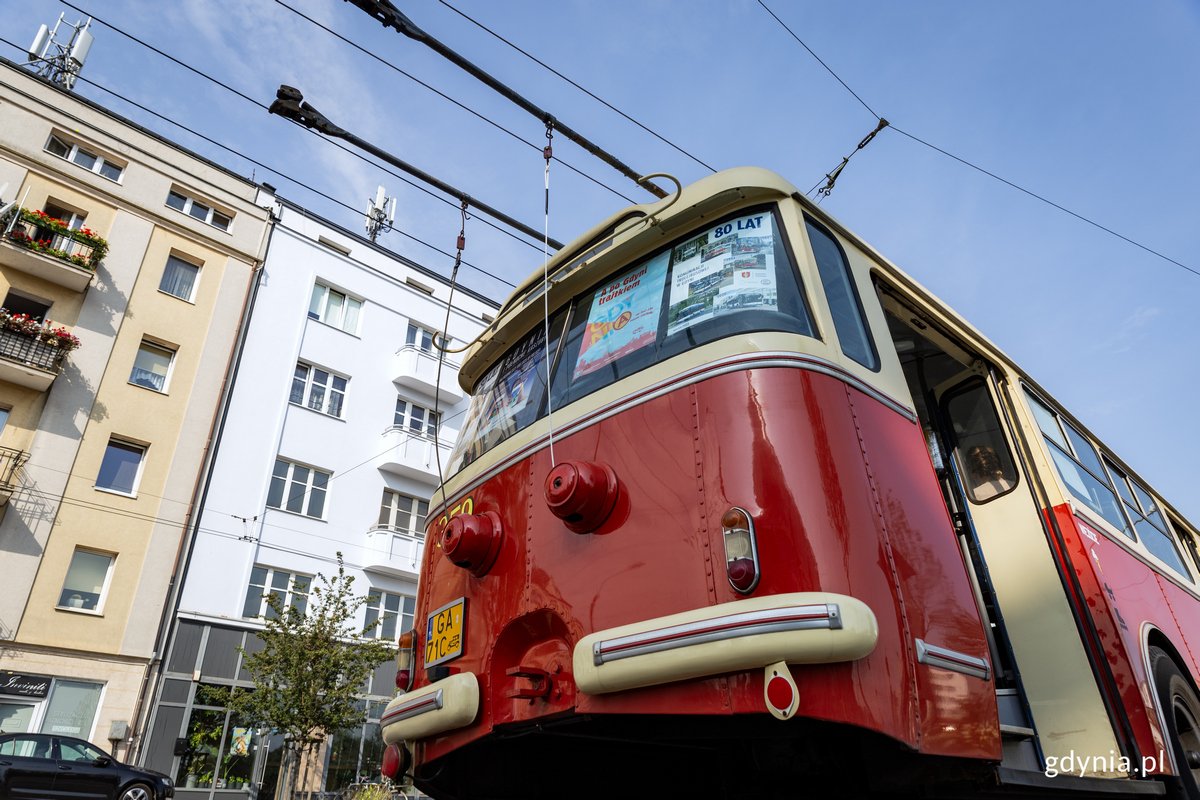 Zabytkowy trolejbus marki skoda z 1975 roku. Fot. Przemysław Kozłowski