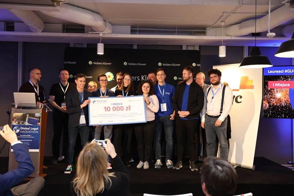Gdynianie w zwycięskiej drużynie Global Legal Hackathon 2020 // mat.prasowe Wolters Kluwer