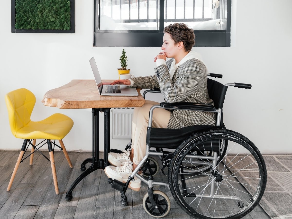 Osoby z niepełnosprawnościami też są dobrymi pracownikami //fot. pexels.com na licencji CC