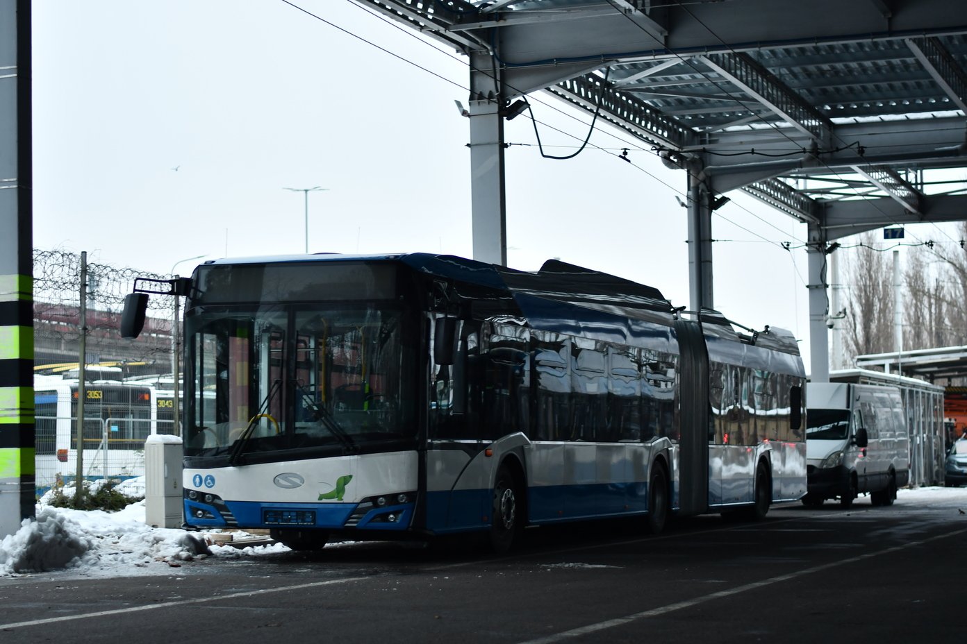 Tabor PKT wzbogacił się o pierwszy z dwóch trolejbusów. Fot PKT w Gdyni 