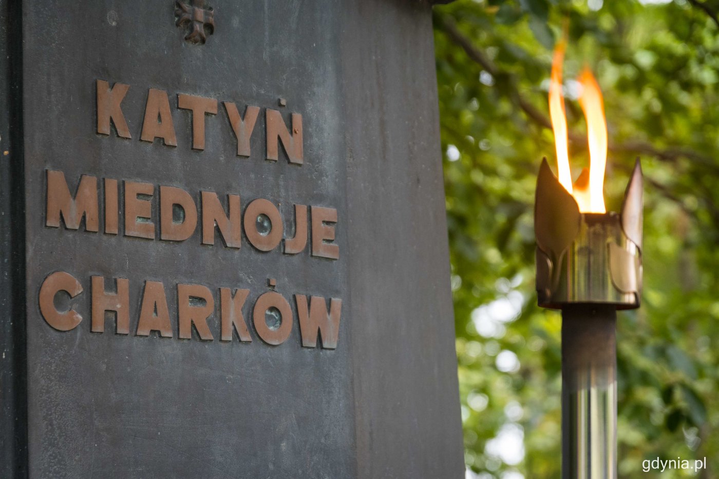 Uroczystości z okazji 82. rocznicy agresji sowieckiej na Polskę oraz 81. rocznicy zbrodni katyńskiej odbyły się przed pomnikiem Ofiar Katynia na Cmentarzu Wojennym w Redłowie // fot. Kamil Złoch