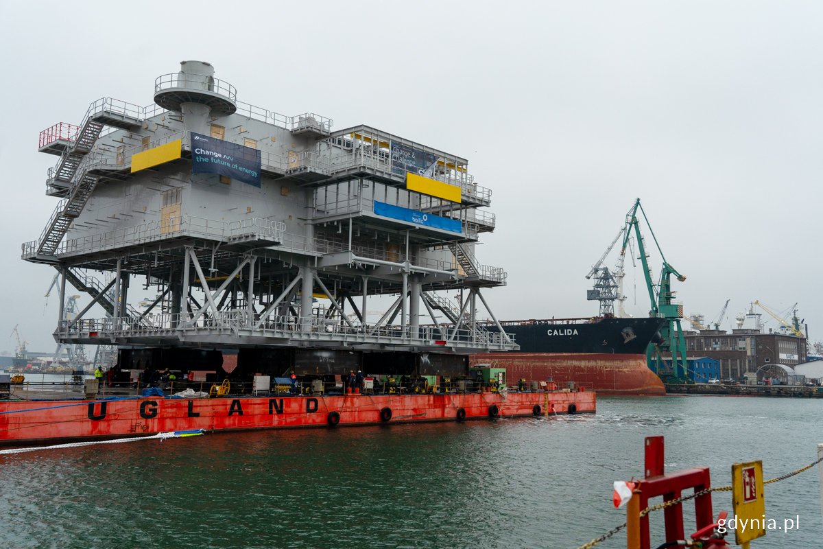 Konstrukcja morskiej stacji elektroenergetycznej wykonana w ramach projektu Baltic Power (fot. Natalia Kawalerowicz)