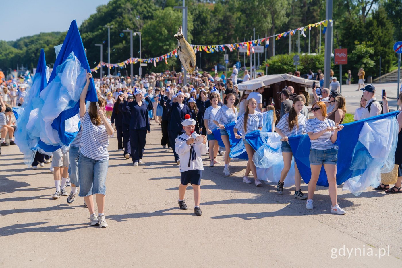 Parada Święta Morza na Bulwarze Nadmorskim (fot. Paweł Budziński)