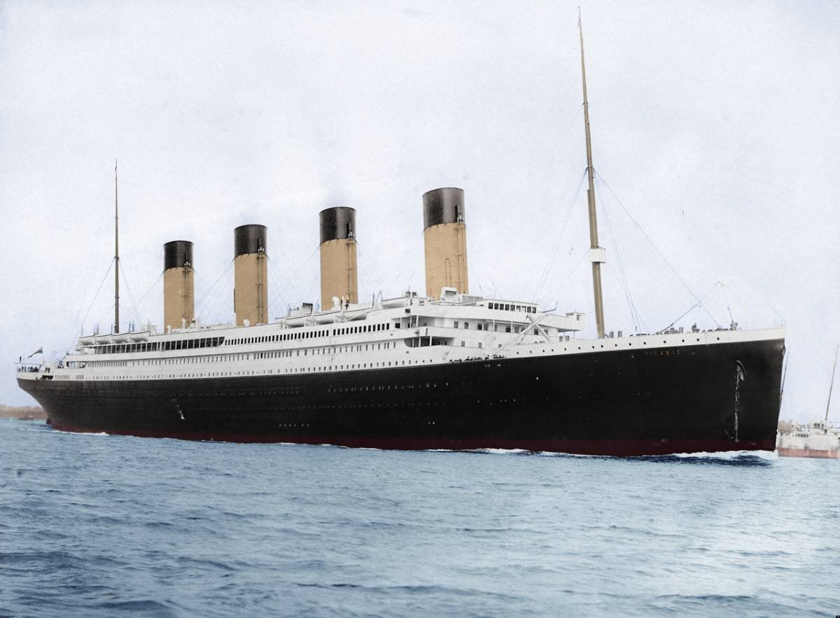 Cyfrowo pokolorowana fotografia „Titanica” (fot. domena publiczna)