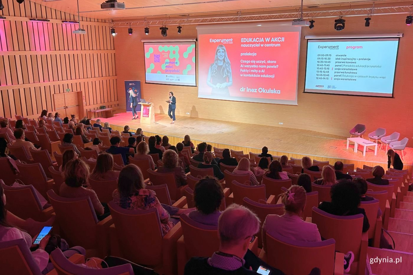Konferencja dla nauczycielek i nauczycieli odbyła się w Centrum Nauki Experyment (fot. Magdalena Starnawska)