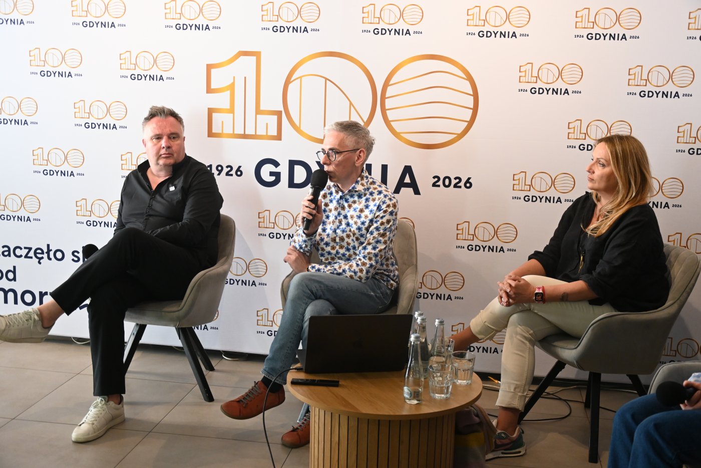 Gdynia będzie miała własny LipDub. Wydarzenie zapowiedzieli: dyrektor Gdyńskiego Centrum Filmowego Jerzy Rados, operator ii wykładowca Sławomir Pultyn, rezyserka i producentka Olga Bieniek (Fot. Dorota Patzer)
