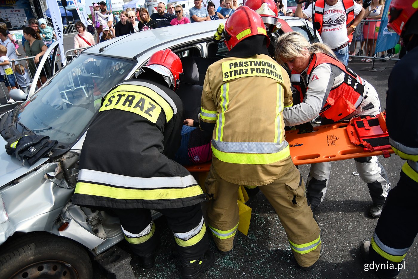 Symulacja wypadku drogowego podczas ubiegłorocznej edycji Moto Safety Day w Gdyni // fot. Michał Puszczewicz