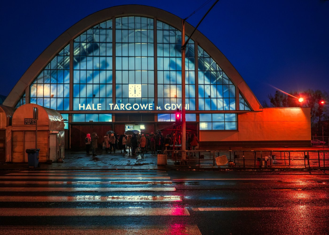 Hale Targowe w Gdyni mają się dobrze. Kolejne remonty na horyzoncie. Fot. Facebook Hale Targowe