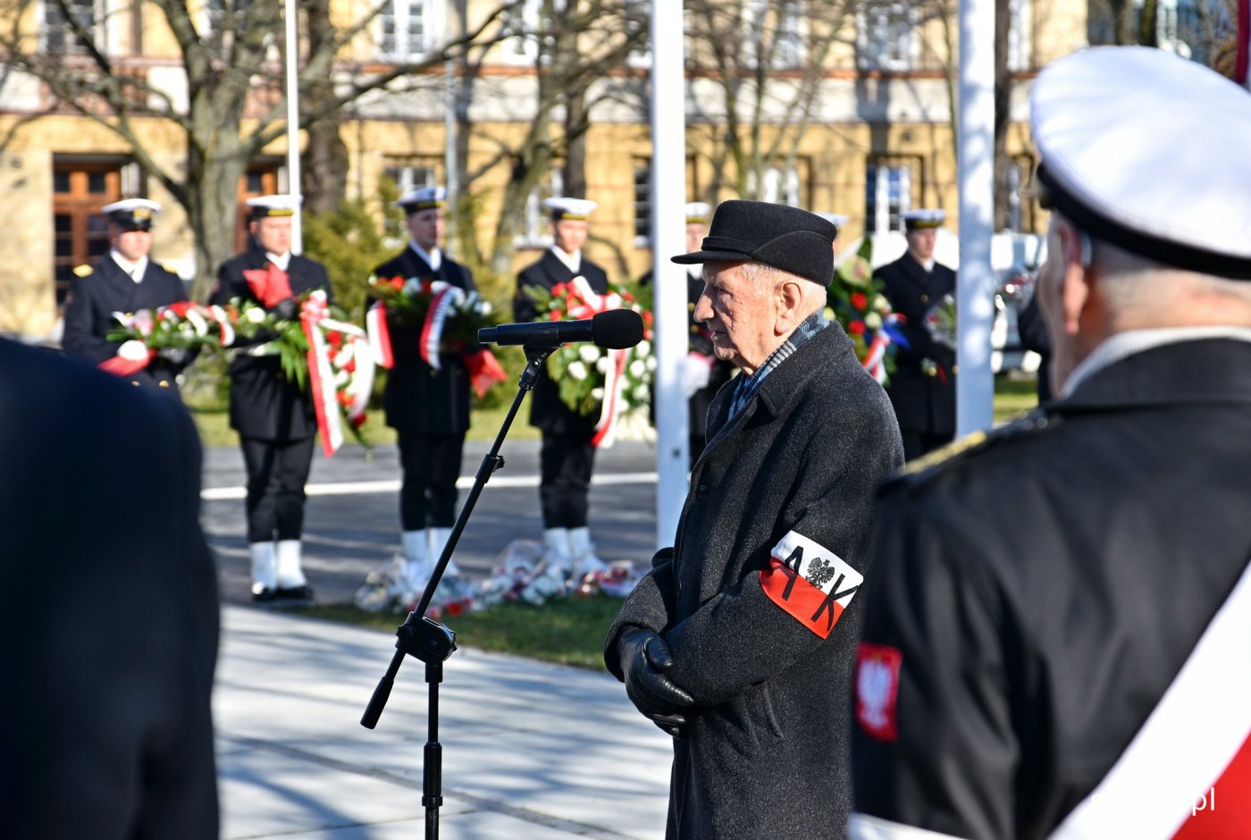 Na zdjęciu Eugeniusz Wrochna ps. „Jaskółka”, oficer Marynarki Wojennej, przemawia podczas uroczystości w 2020 r.//fot. Kamil Złoch