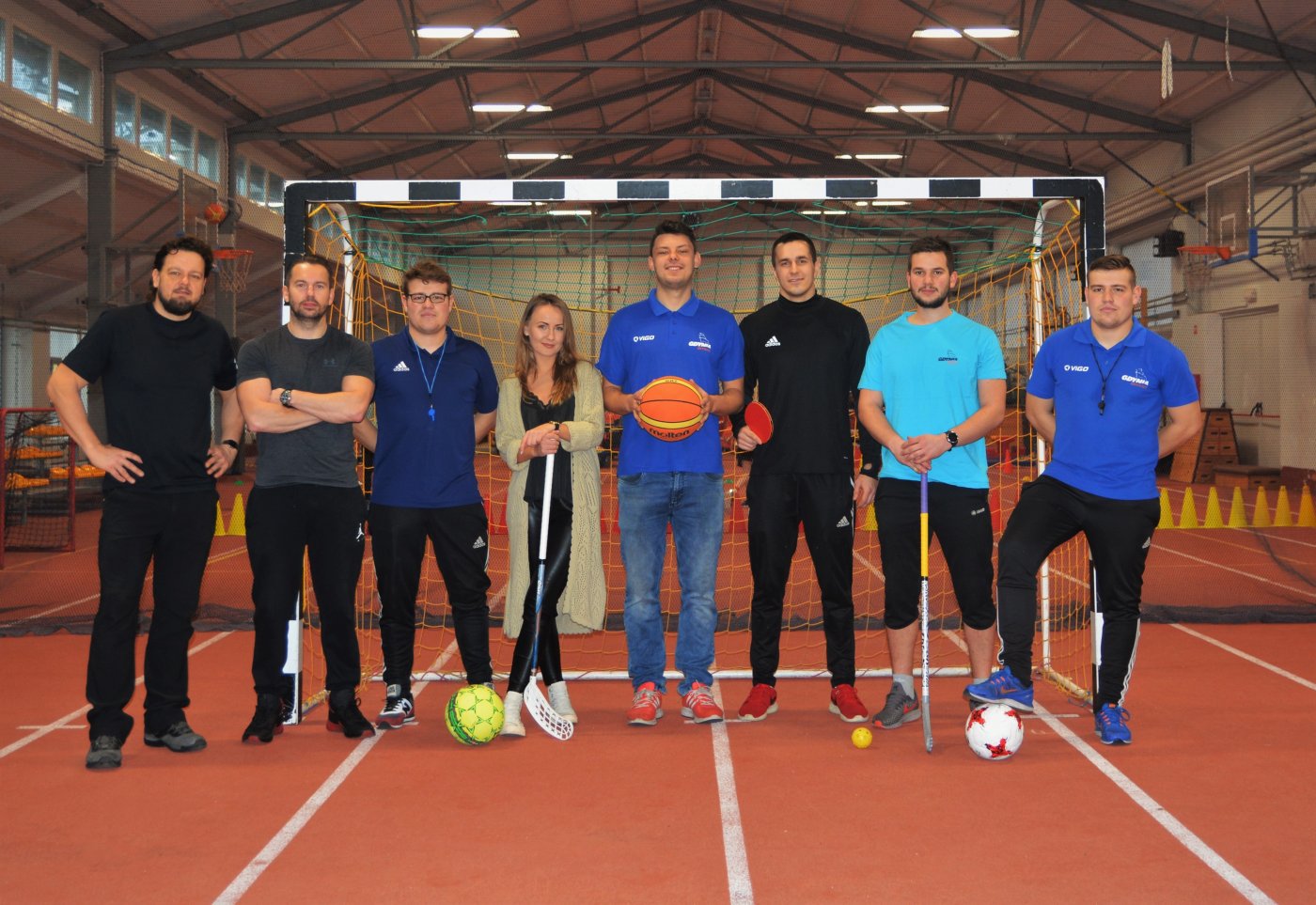 Instruktorzy zimowych zajęć sportowych czekają na uczestników w Hali LA GCS / fot.GCS