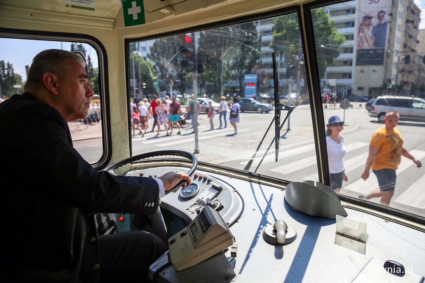 Zabytkowy trolejbus na ulicach Gdyni. Fot. Przemysław Kozłowski