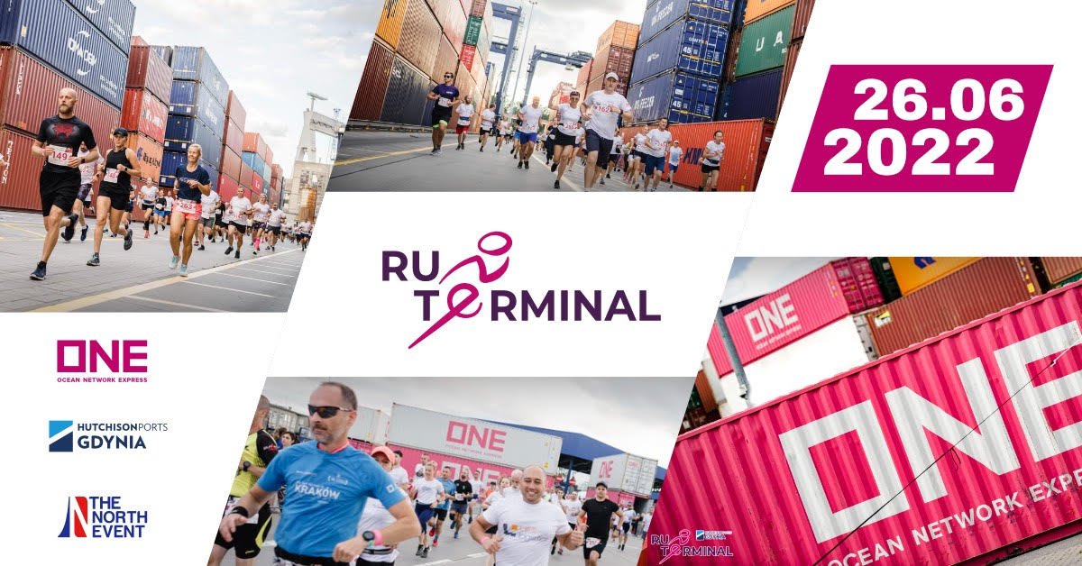 Plansza promocyjna ONE Terminal Run Hutchison Ports Gdynia 2022, widoczne zdjęcia biegaczy w terminalu, biało-różowe elementy graficzne i napisy z nazwą oraz terminem wydarzenia