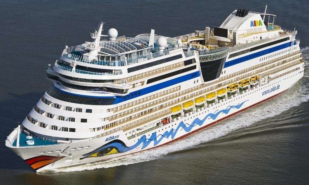 Na zdj. AIDAmar // fot. cruisemapper.com