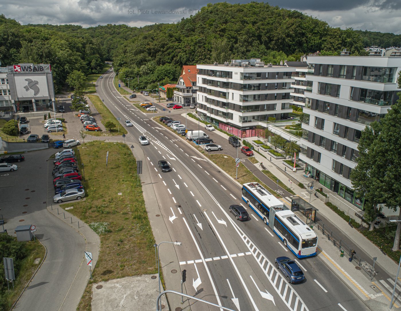 #wGdyni możemy poruszać się buspasami m.in. na ulicach Wielkopolskiej, Rolniczej, Kieleckiej, Małolackiej, Estakadzie i ul.Kwiatkowskiego, Morskiej czy kontrapasem autobusowym na Chwarznieńskiej fot. Piotr Lewandowski 