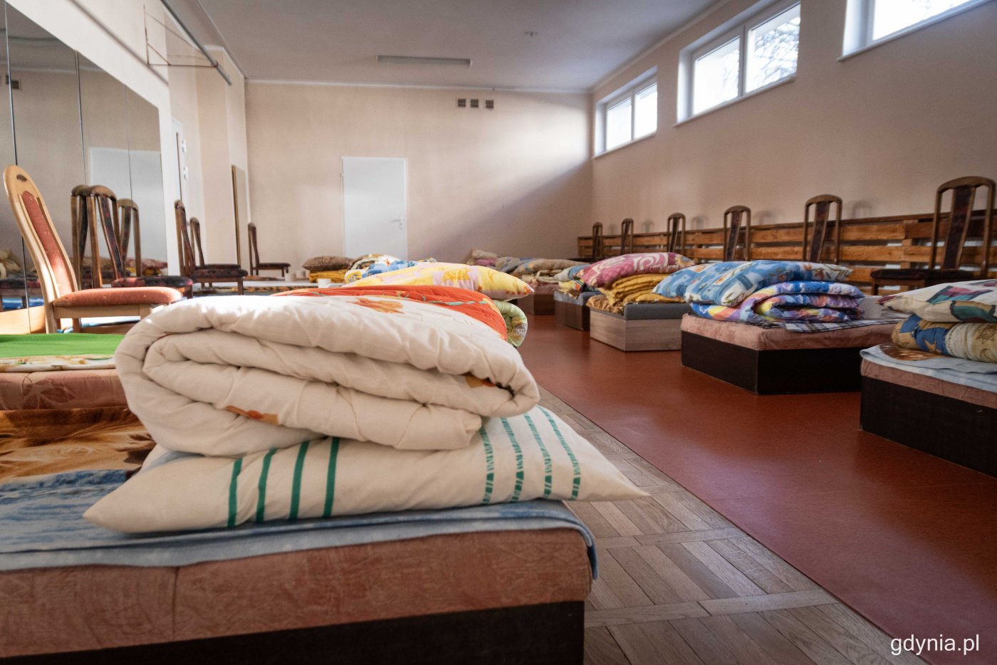 Miejsce schronienia przygotowane w CKZiU nr 2 w Gdyni, fot. Kamil Złoch