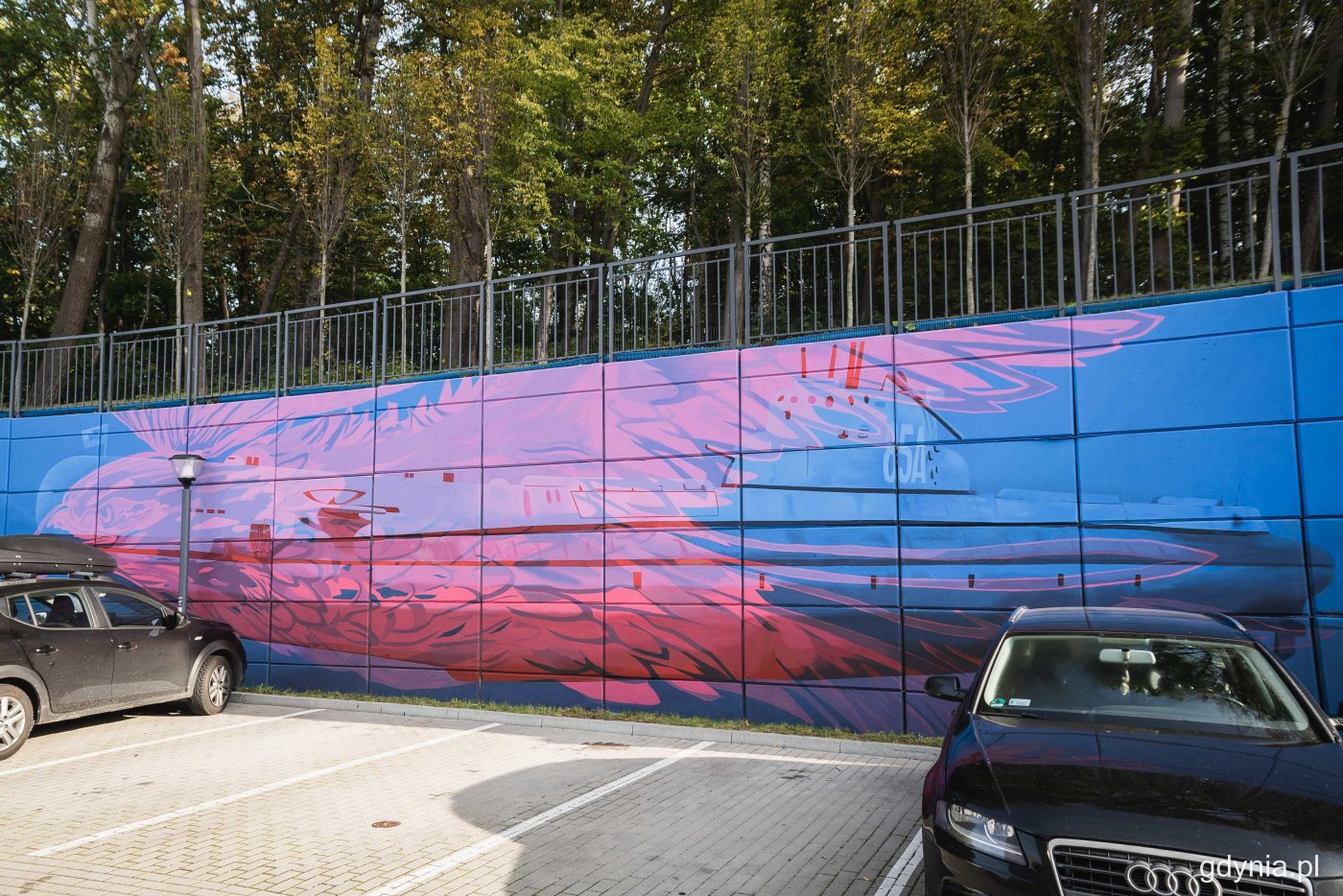 Trójwymiarowy mural z ORP „Orzeł” pojawił się na murze oporowym na terenie osiedla Niepodległa w Gdyni, fot. Kamil Złoch