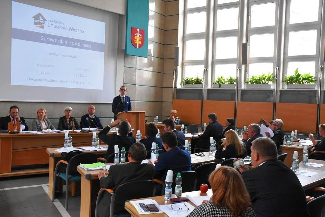 XLII sesja Rady Miasta Gdyni // fot. Lechosław Dzierżak