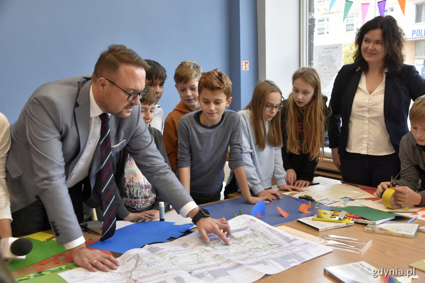 Młodzi gdynianie projektowali przestrzeń miejską. W spotkaniu uczestniczyli wiceprezydent Gdyni Marek Łucyk oraz  radna miasta Anna Myszka // fot. Justyna Bronk