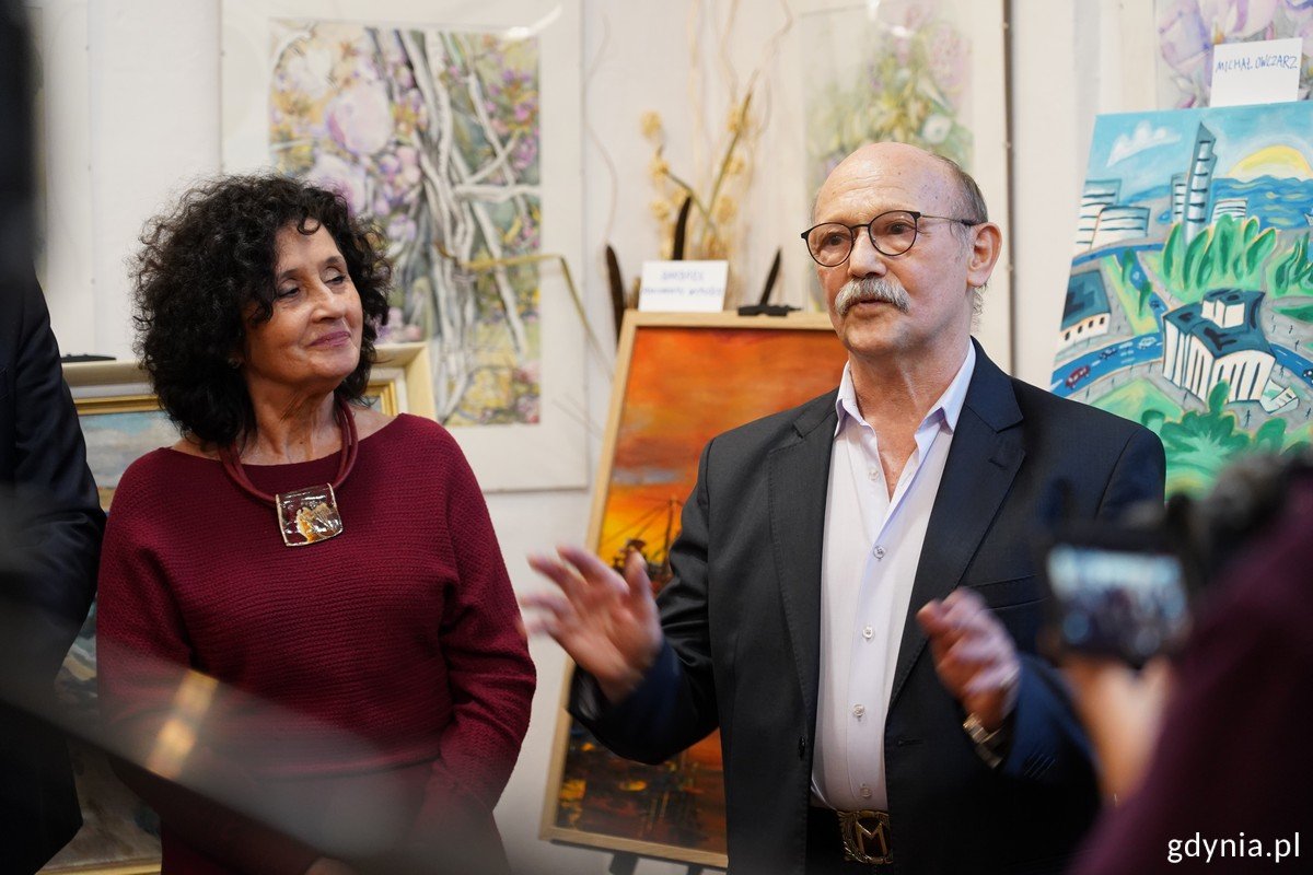 Wystawa prac Marka Koguta „Sto obrazów na 100 lat Gdyni” w  Towarzystwie Miłośników Gdyni (fot. Magda Śliżewska)