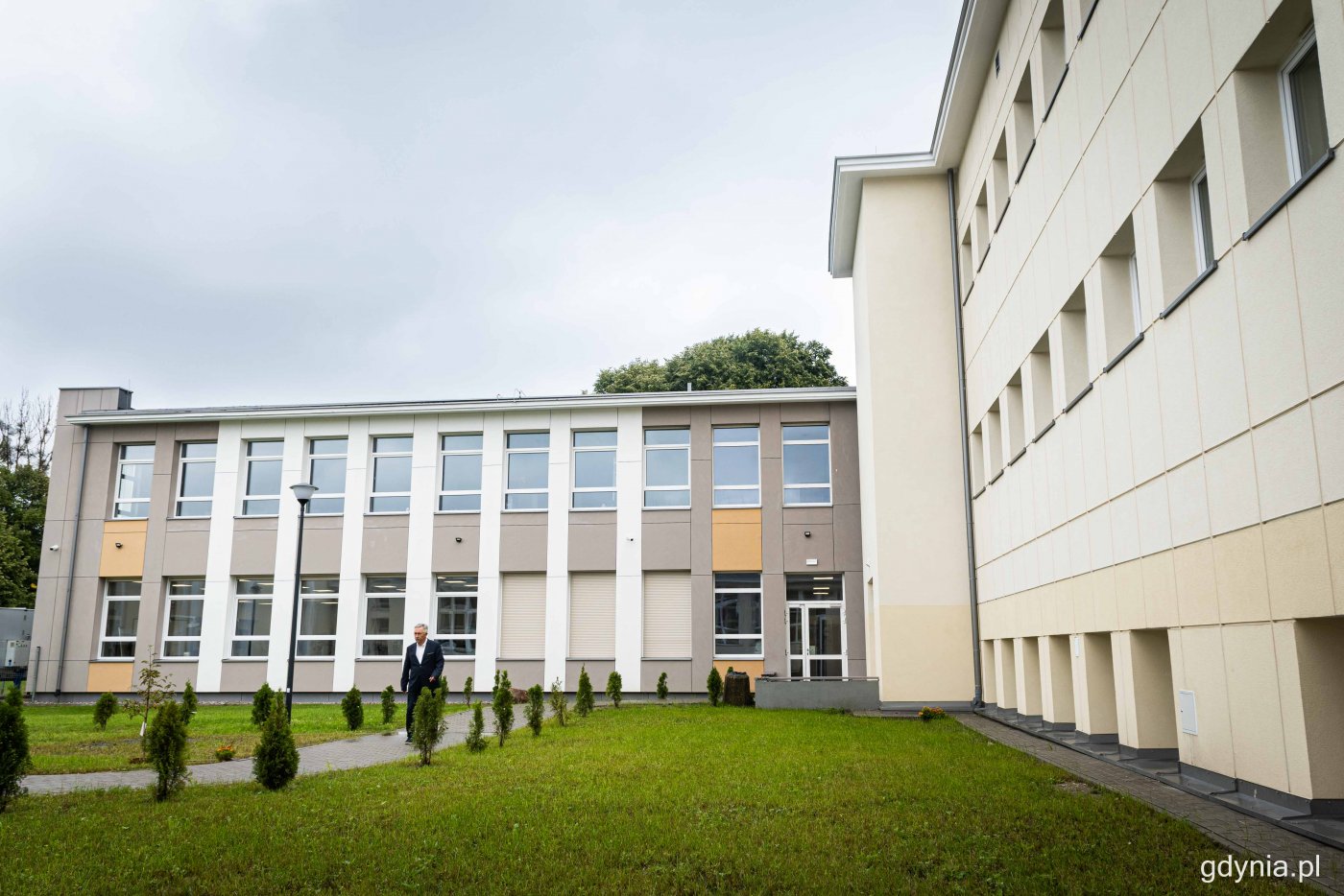 W Zespole Szkół Chłodniczych i Elektronicznych w Gdyni przy ul. Sambora 48 powstało nowe skrzydło z 6 pracowniami // fot. Kamil Złoch