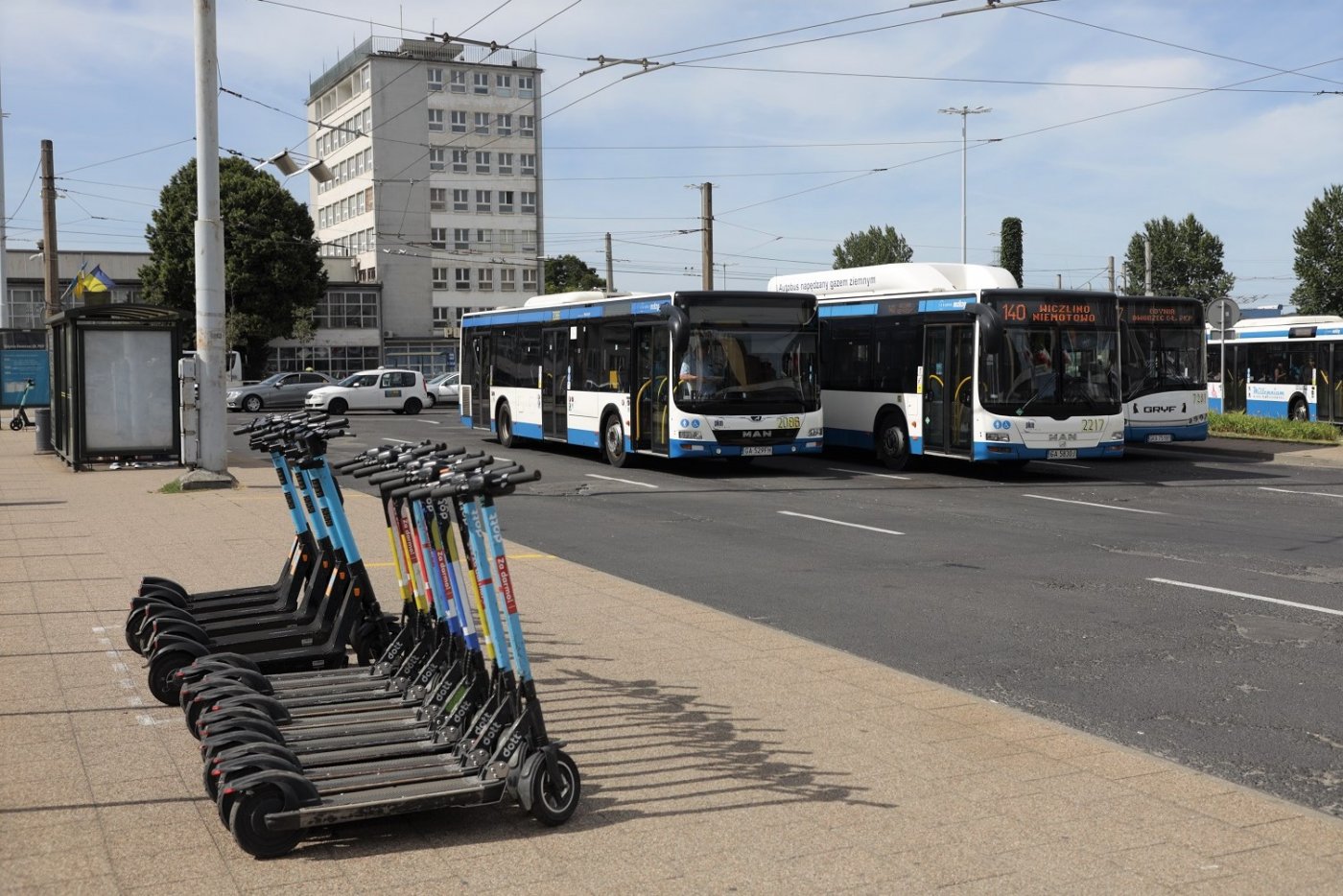 Gdynia od lat stawia na usprawnienie transportu zbiorowego i działa przez na rzecz poprawy klimatu // fot. D. Kowalski