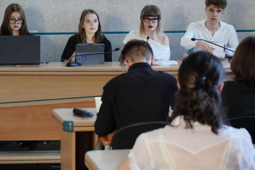 Na zdjęciu (od lewej): sekretarz MRM  Zofia Lubańska, wiceprzewodnicząca MRM Iga Drzewiecka, przewodnicząca MRM Zuzanna Rybikowska, wiceprzewodniczący MRM Aleksy Żukowski (fot. Magdalena Starnawska)