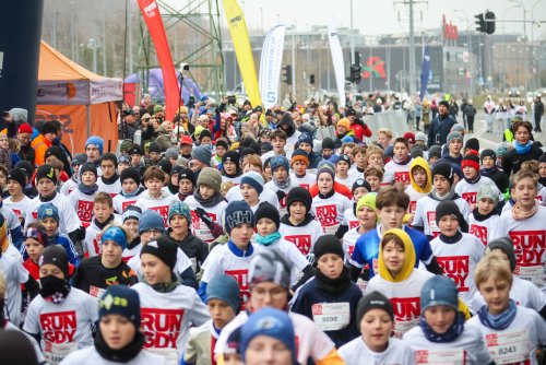 Start Gdyńskiego Biegu Niepodległości z Decathlon (fot. gdyniasport.pl)