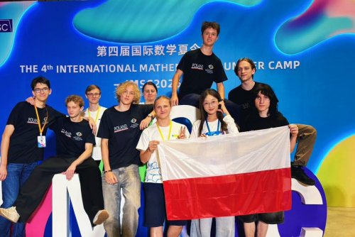 Reprezentacja Polski podczas 67. Międzynarodowej Olimpiadzie Matematycznej w Szanghaju (fot. materiały prasowe)